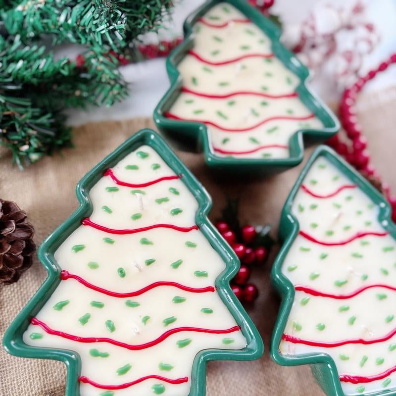 Christmas Tree Snack Cake Candle - Christmas Holiday Decor -Festive -Soy Candle -Christmas Gift -Holiday Scents -Luxury- Gift for Her-Choose Your Scent Holiday Candle