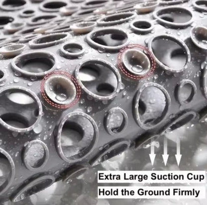 Agarre seguro: Tapete antideslizante 'Geek Grip'-¡Adiós resbalones en la ducha! - Alive Geek Shop Gadgets que mejoran tu vida